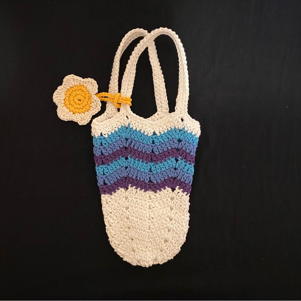 Beach Day Crochet Bottle Holder.